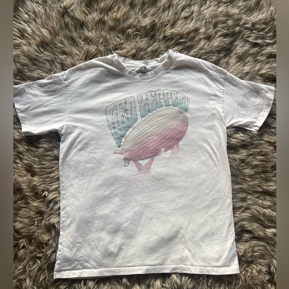Led Zepplin t-shirt, size XS